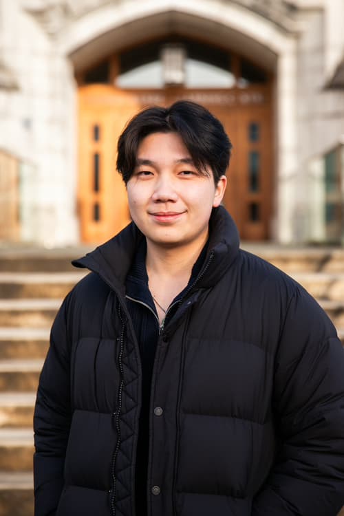 Alexander Zhong's photo